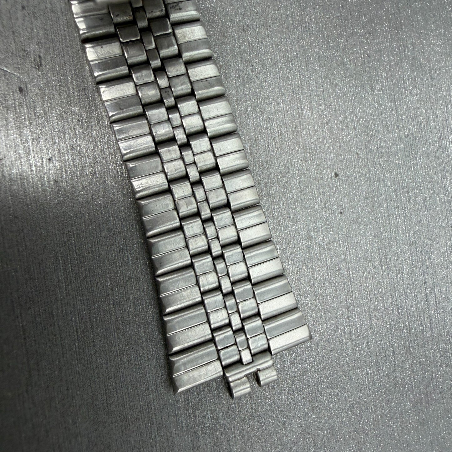 Seiko SQ Bracelet 21mm Stainless Steel Gold Tone Tri Folding Clasp Vintage Japan7
