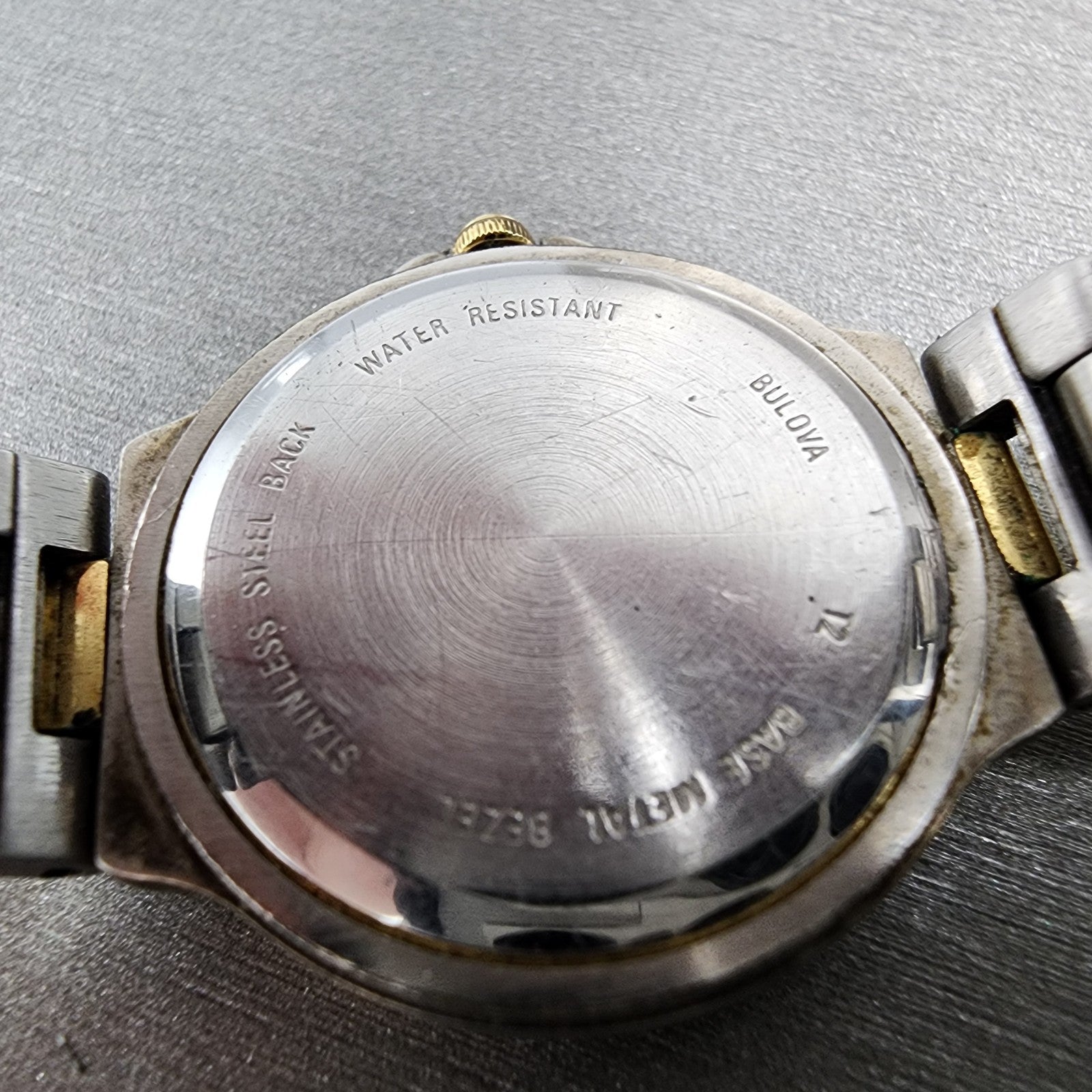 Bulova Watch Women 27mm White Dial Two Tone Date Round 98M14 New Battery9