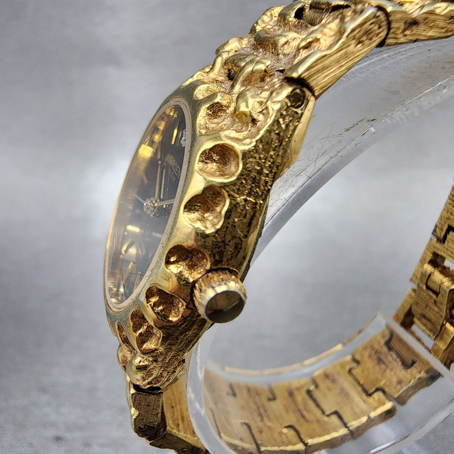Gruen Watch Women 25mm Black Dial Gold Nugget Case Tone New Battery VTG3