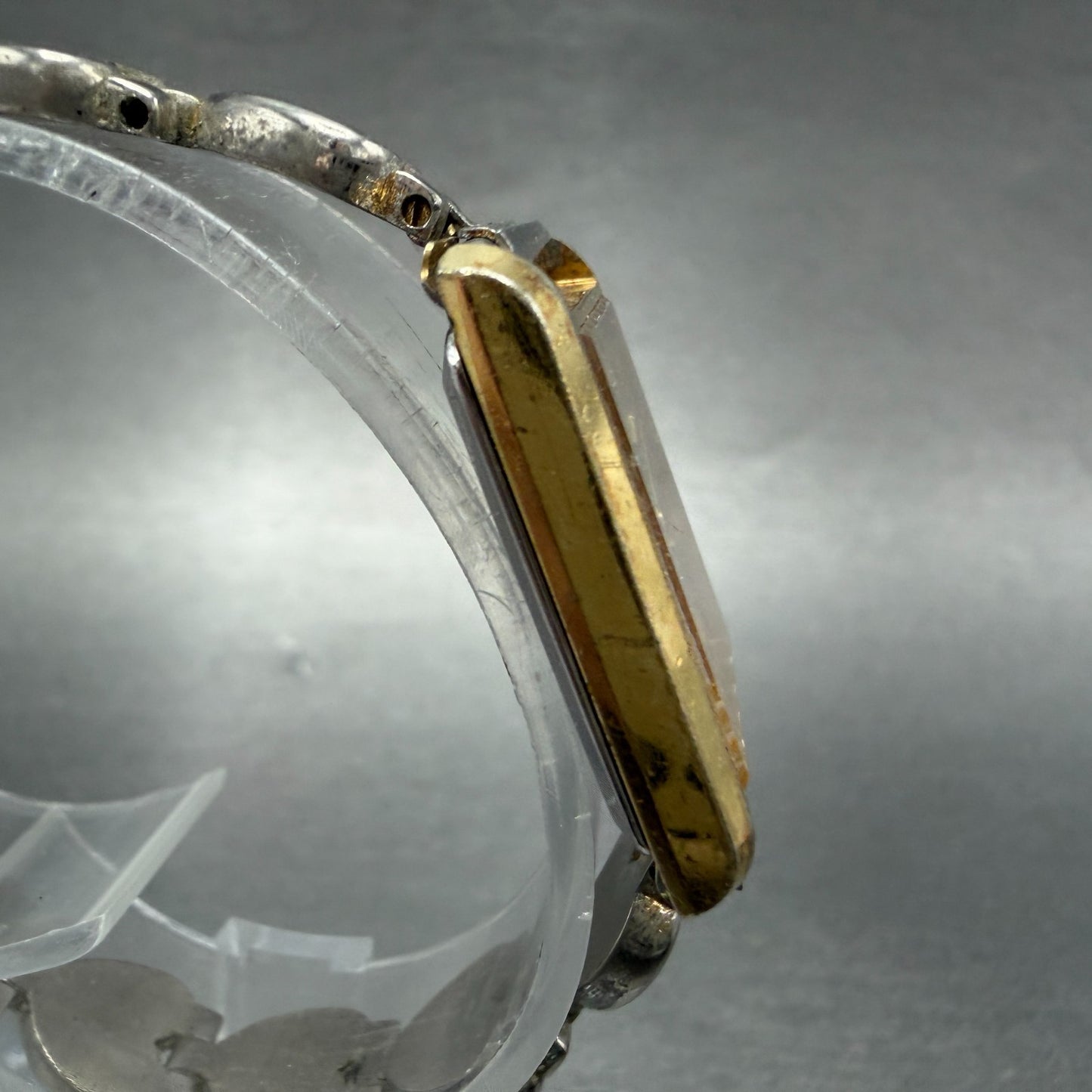 Seiko Tank Watch Women 21mm Champagne Dial Gold Tone 2320-5130 New Battery3