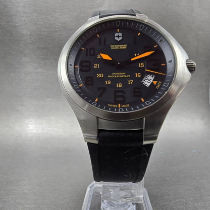 Victorinox Swiss Army Base Camp Watch Men 40mm Gray Dial Steel Date 241464 Runs5