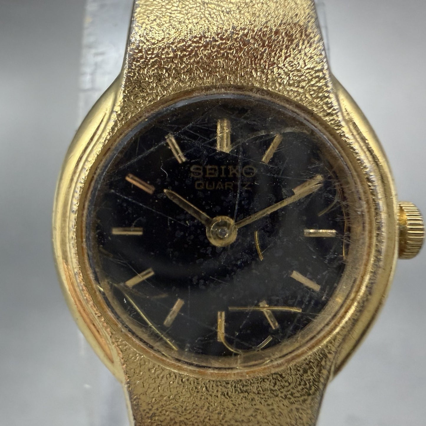 Seiko Watch Women 18mm Black Dial Gold Tone Round 1N00-0H59 New Battery1
