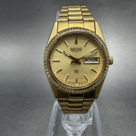 Seiko SQ Watch Women 24mm Gold Dial Gold Tone Daydate Round 3E23-0A60 NewBatt 5G0