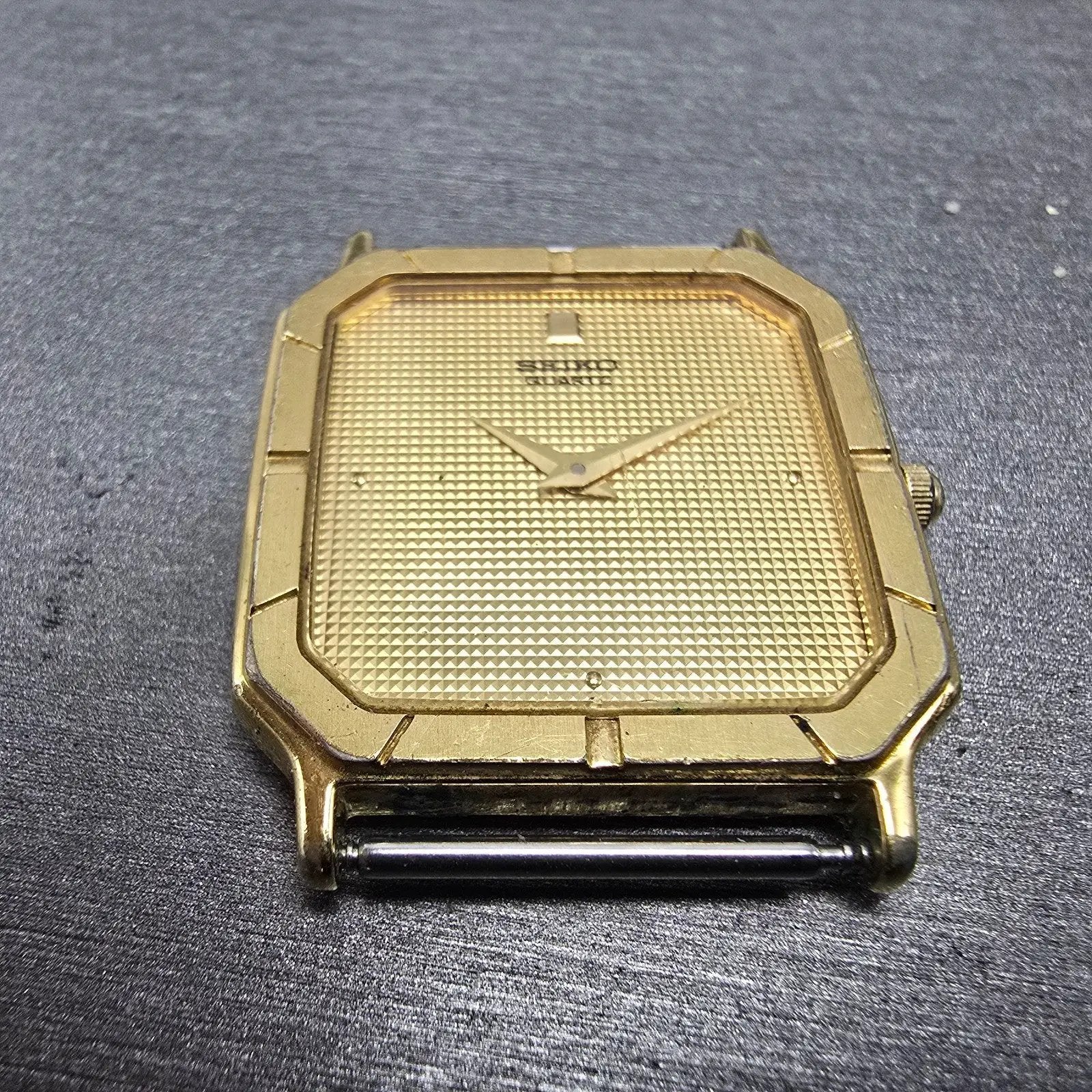 Seiko Tank Watch Men 28mm Champagne Dial Gold Tone Rectangle 9020-5320 PARTS VTG3