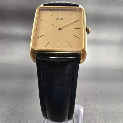Seiko Watch Men 26mm Gold Dial Gold Tone Rectangle 6530-5209 New Battery Vintage5