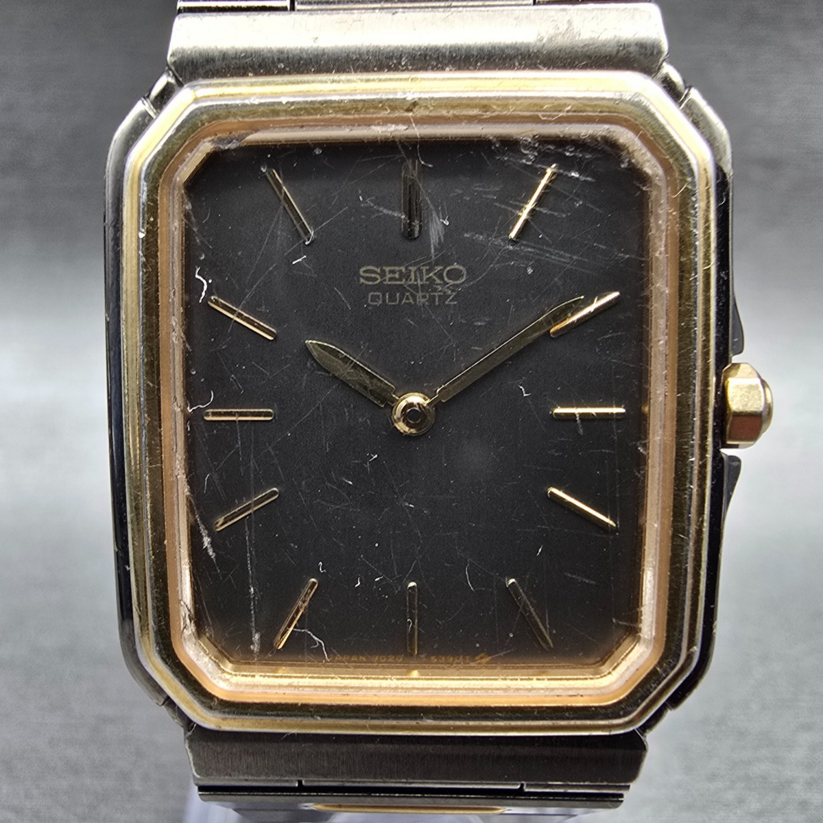 Seiko Watch Men 27mm Gray Dial Two Tone Rectangle 9020-5169 New Battery Neo VTG1