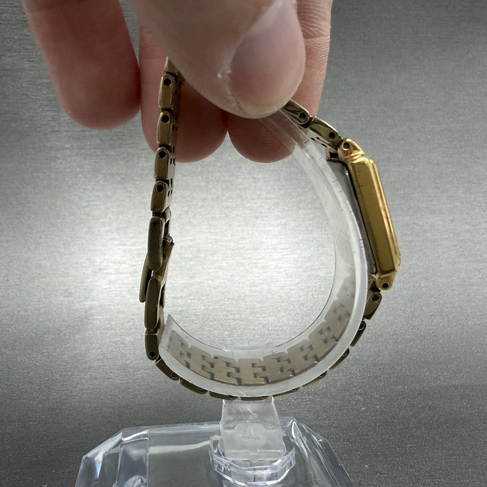 Seiko Tank Watch Women 16mm Champagne Dial Gold Tone 1N01-0FH0 New Battery HJFJY8