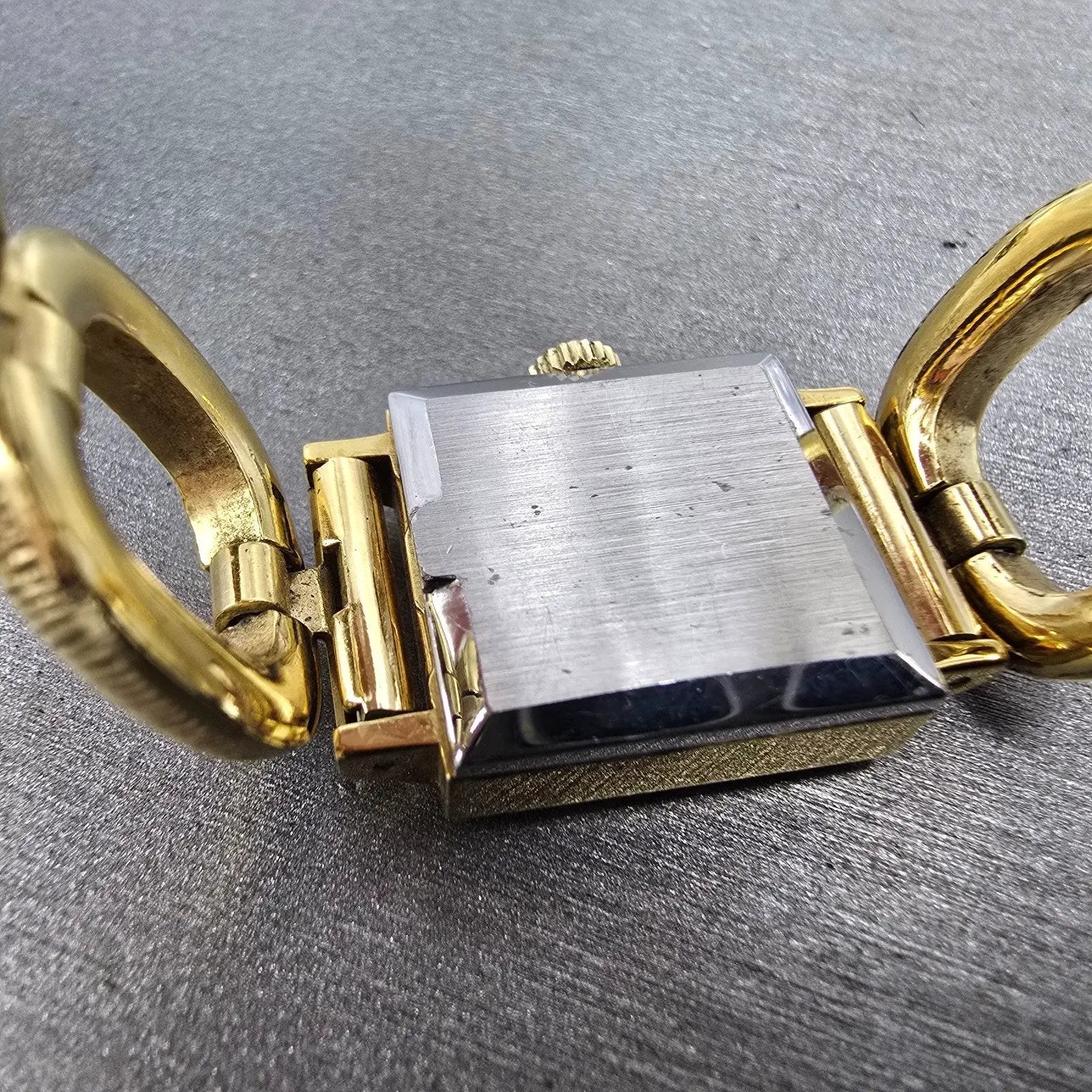 Omega Geneve Tank Watch Women 17mm Silver Dial Gold Plated Manual Wind Runs VTG9