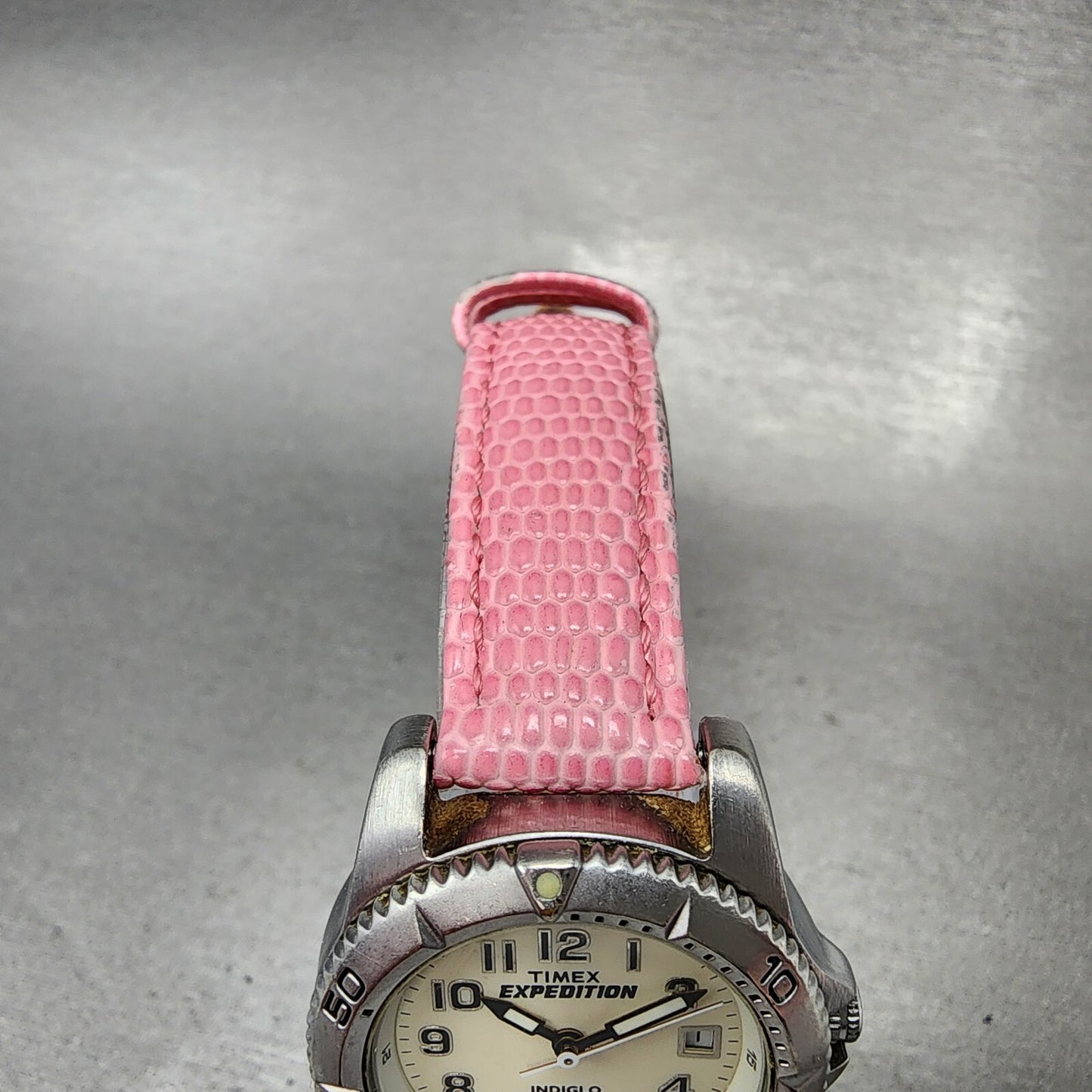 Timex Expedition Watch Women 31mm Cream Dial Steel Date Round New Battery4
