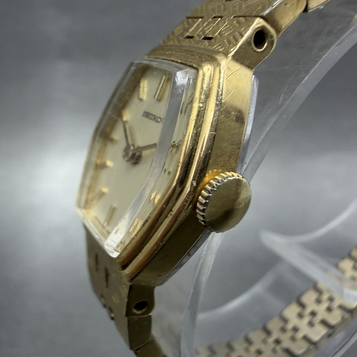 Seiko Watch Women 16mm Gold Dial Gold Tone Hexagon Manual 1100-5329 Runs2