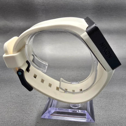 Nixon The Newton Watch Men 38mm White Dial Black Tone Square New Battery9