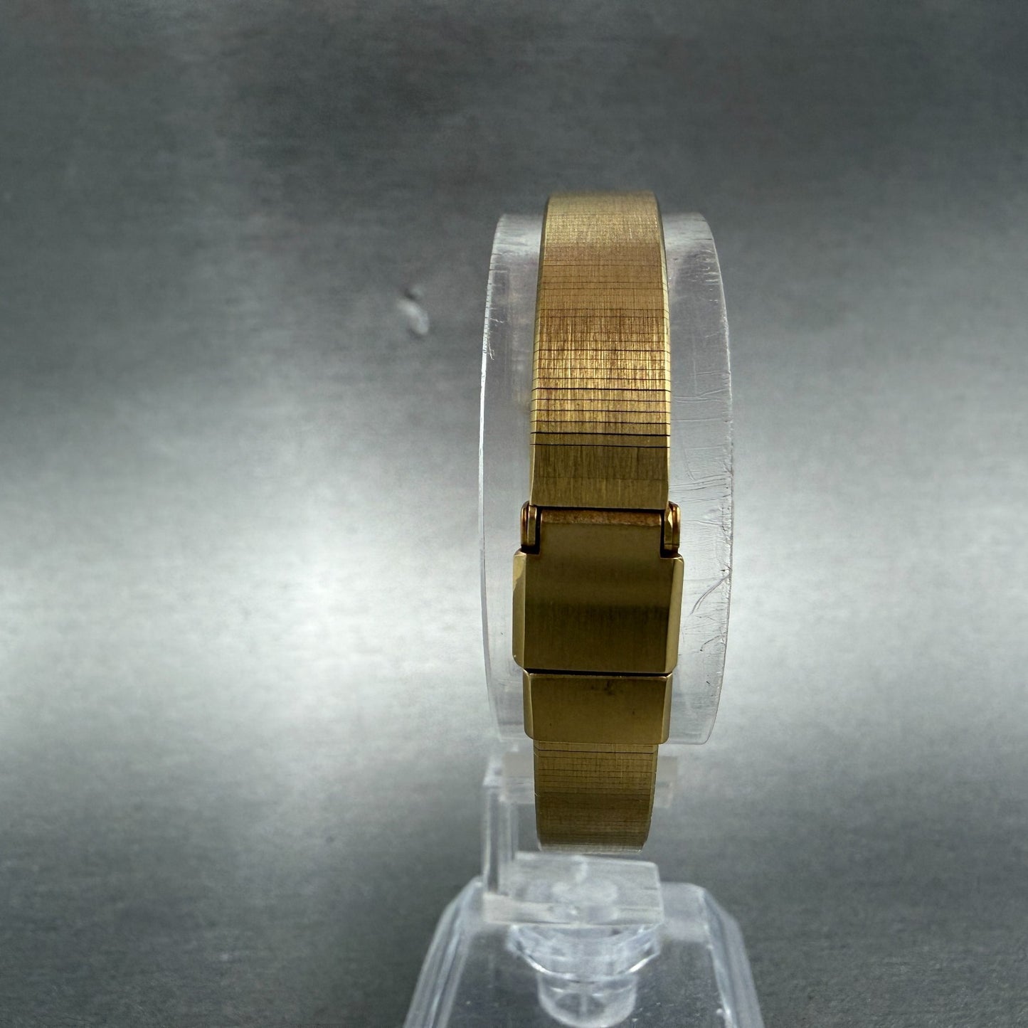 Seiko Lassale Watch Women 13mm White Dial Gold Tone Hexagon 1E50-5039 NewBattery7