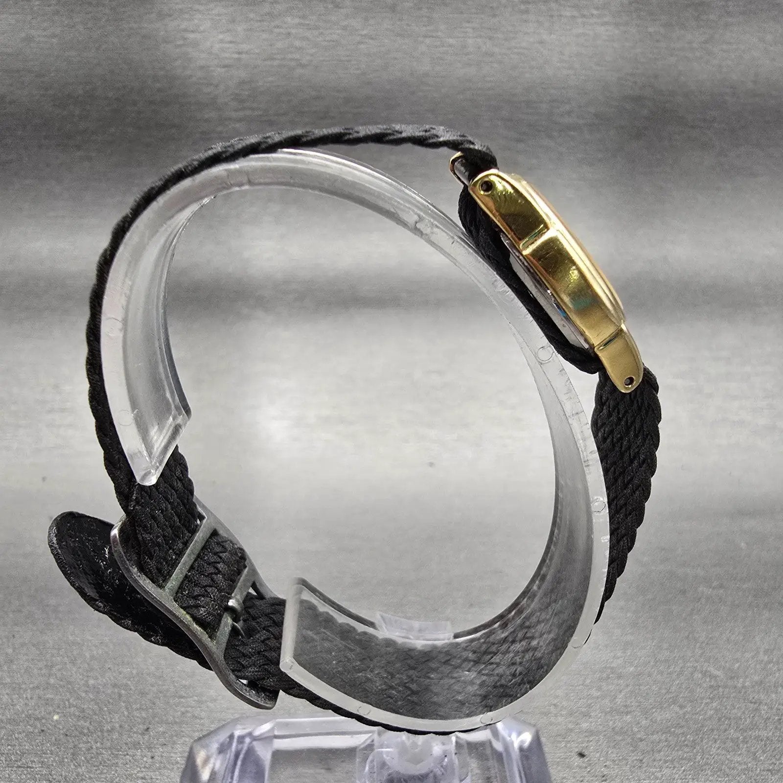 Citizen CQ Watch Women 21mm Black Dial Gold Tone Round 3220-914884 New Battery8