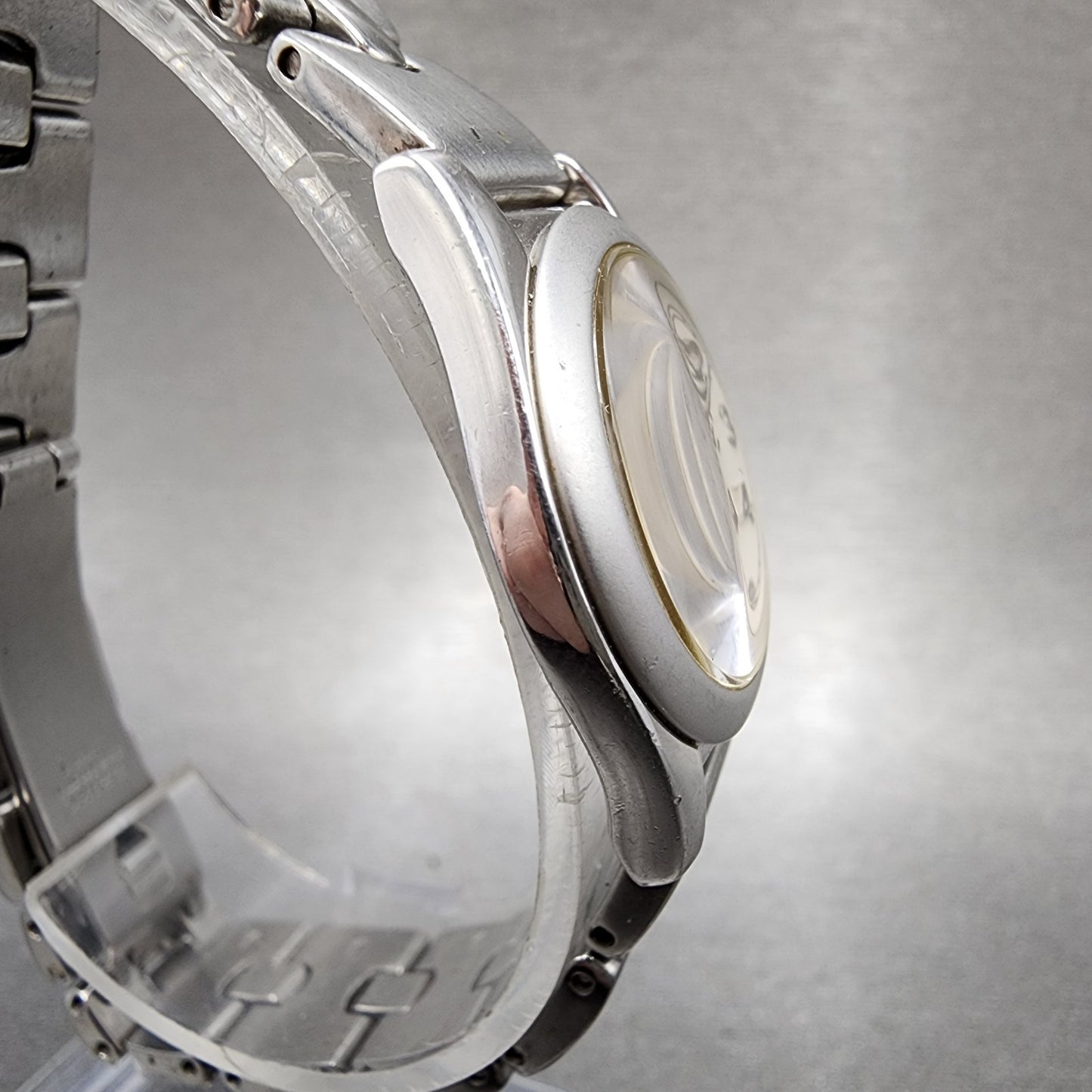 Seiko Lukia Watch Women 25mm White Dial Silver Tone 4n210980 New Battery3