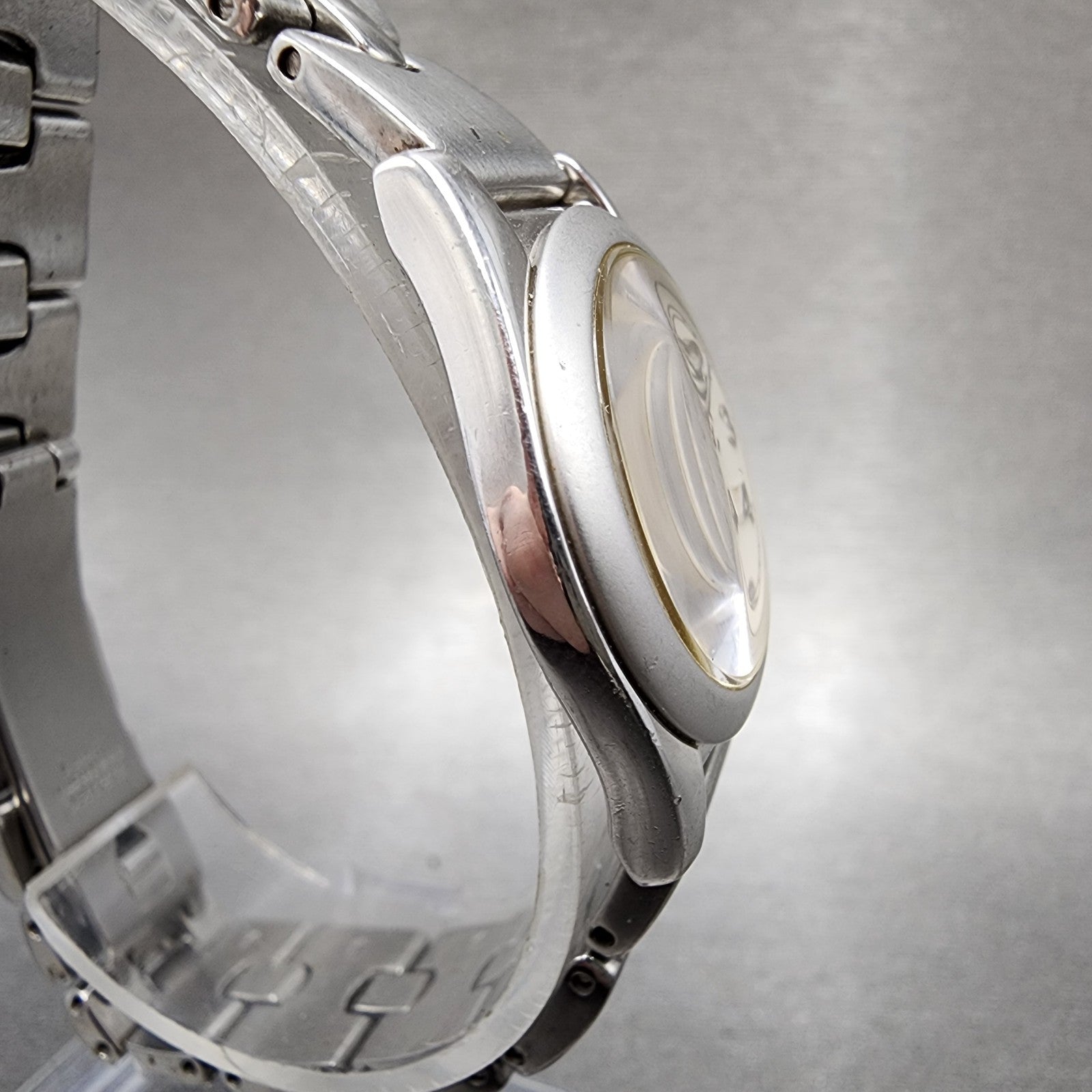 Seiko Lukia Watch Women 25mm White Dial Silver Tone 4n210980 New Battery3