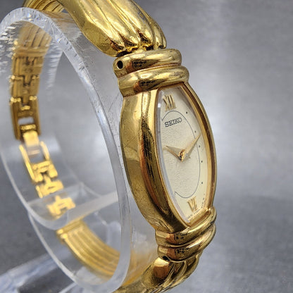 Seiko Watch Women 16mm White Dial Gold Tone Oval Y1505n90 New Battery3