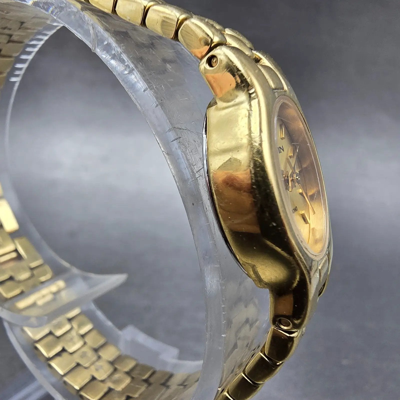 Elgin Watch Women 17mm Gold Dial Gold Tone Oval Bracelet EL 320 New Battery3