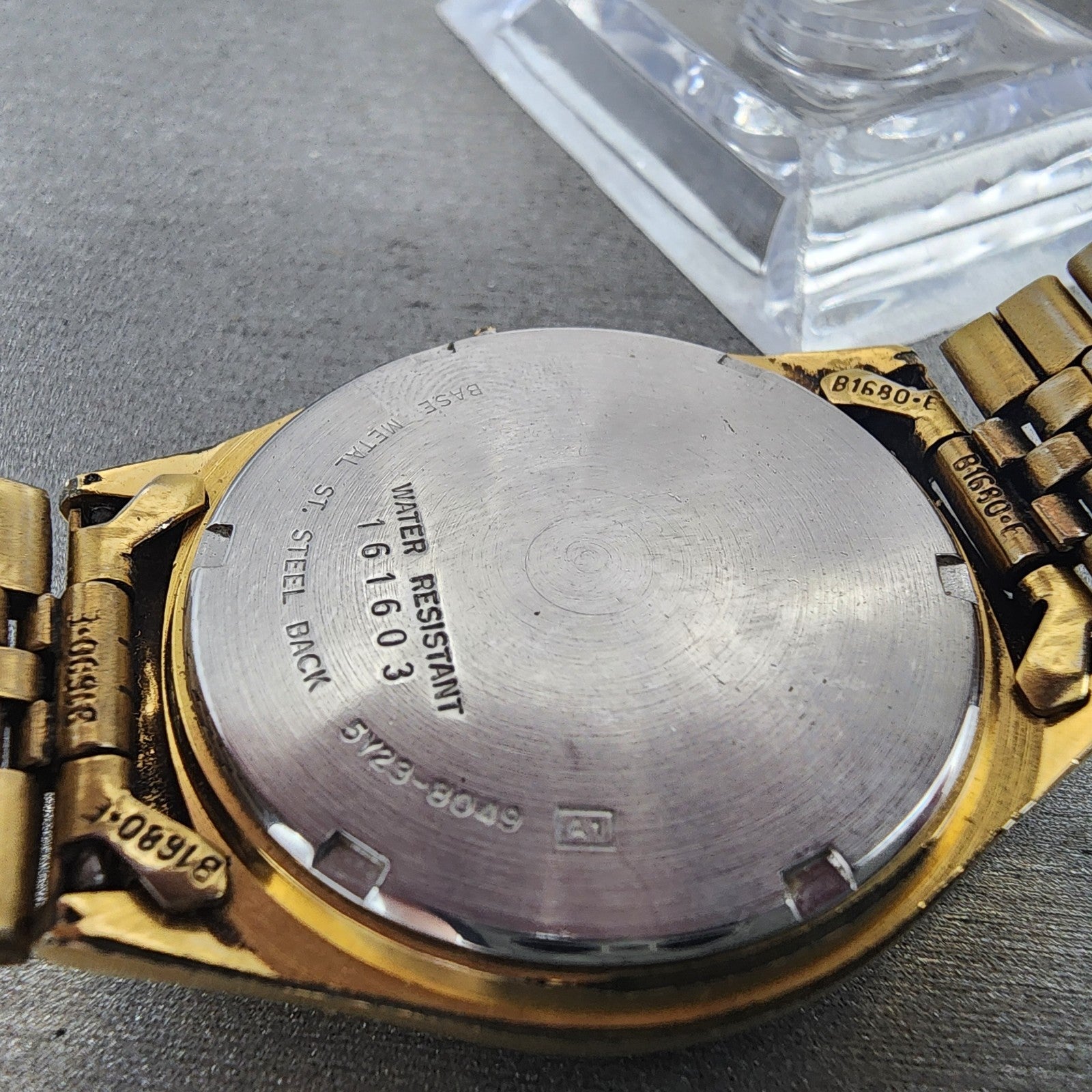 Seiko SQ Watch Men 35mm Champagne Dial Gold Tone Daydate 5y238049 NewBatt READ!9