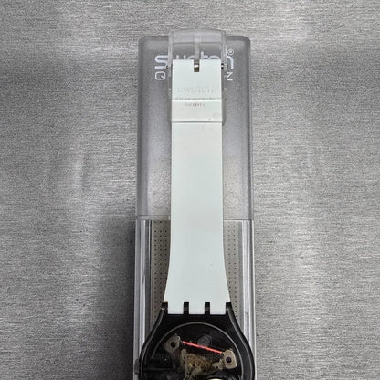 Swatch Le Poème Watch Men 34mm Silver Dial Black Case GM123 New Battery NOS9