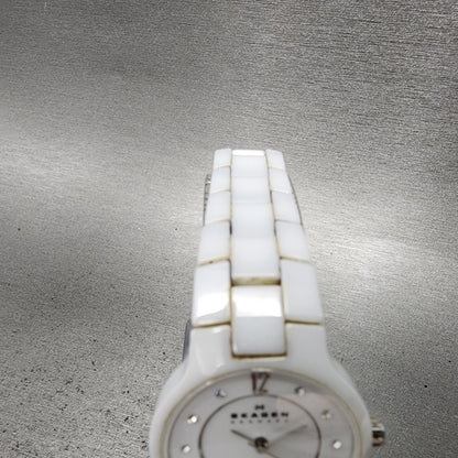 Skagen watch Women 27mm White Dial White Ceramic Round 572SSXWC New Battery4