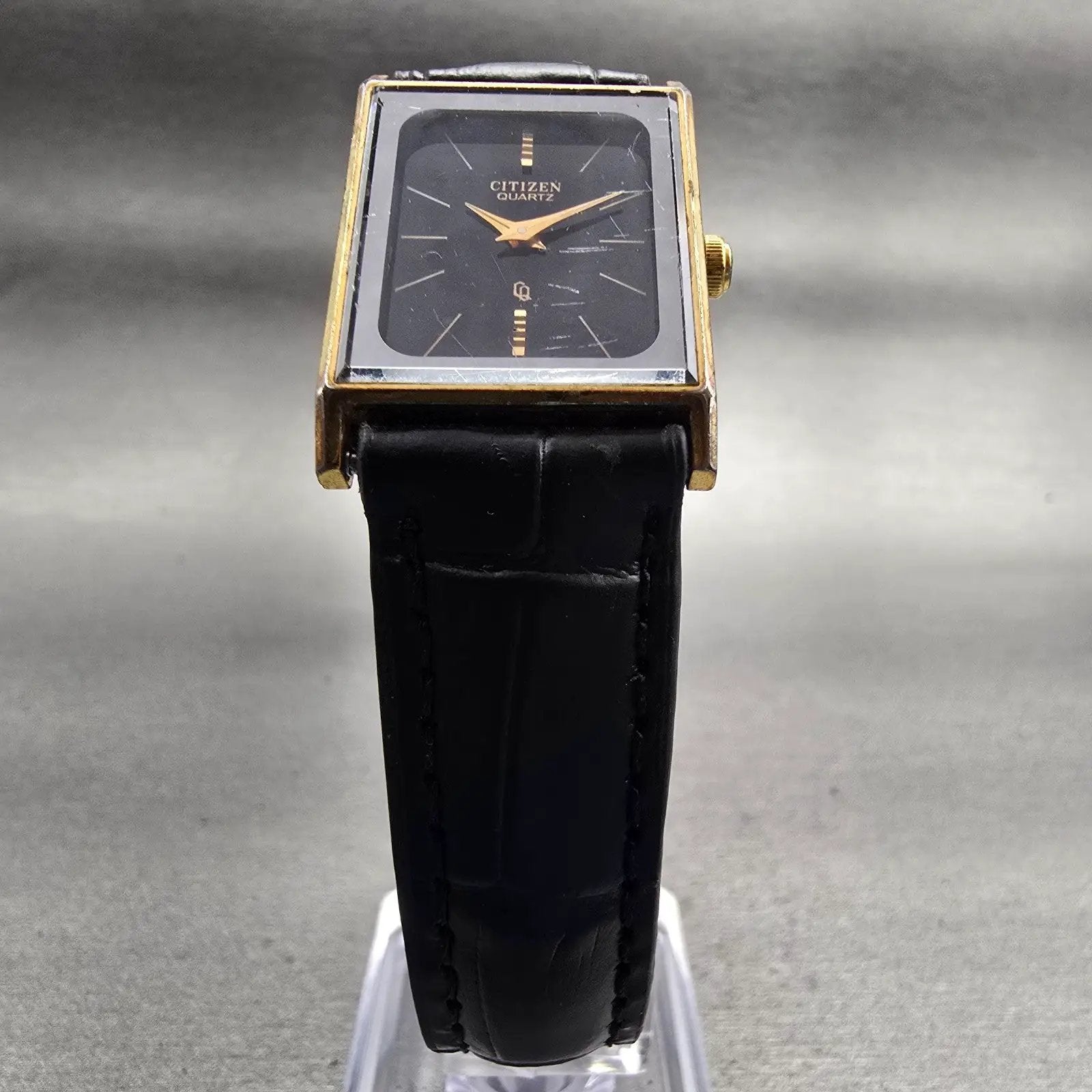 Citizen CQ Watch Men 20mm Black Dial Gold Tone Rectangle 4-101201 New Battery5