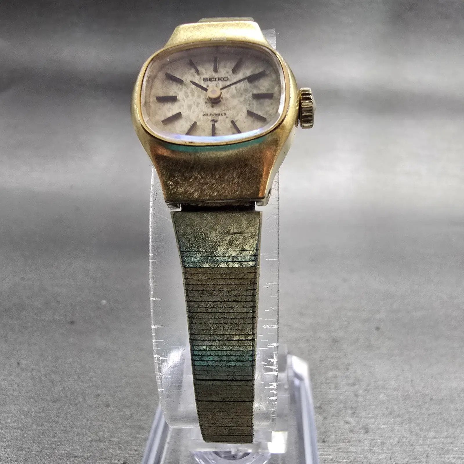 Seiko Watch Women 18mm Gold Dial Gold Tone Oval 17-3440 Manual Wind Runs VTG5
