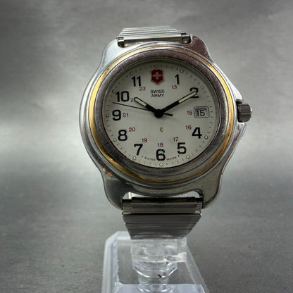 Swiss Army Victorinox Watch Men 39mm White Dial Two Tone Date Round PARTS VTG6