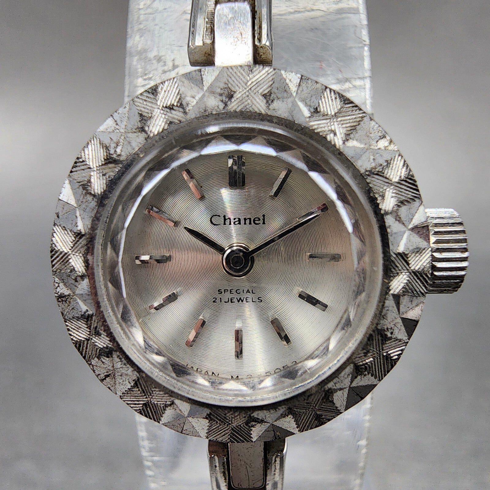 Orient Chanel Watch Women 15mm Silver Dial White Gold Plated Oval Manual Wind1