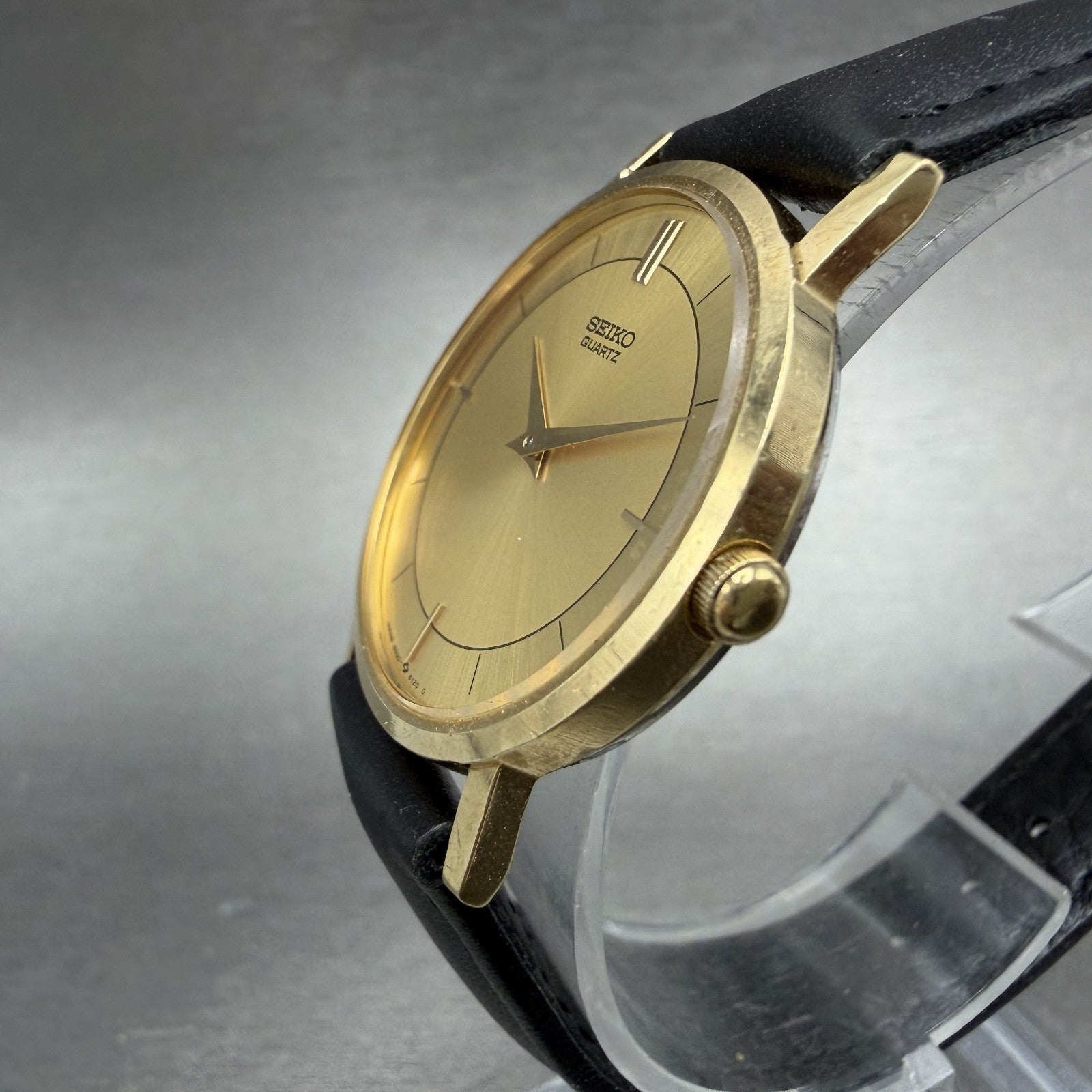 Seiko Watch Unisex 30mm Champagne Dial Gold Tone Round VTG 6530-6060 New Battery2