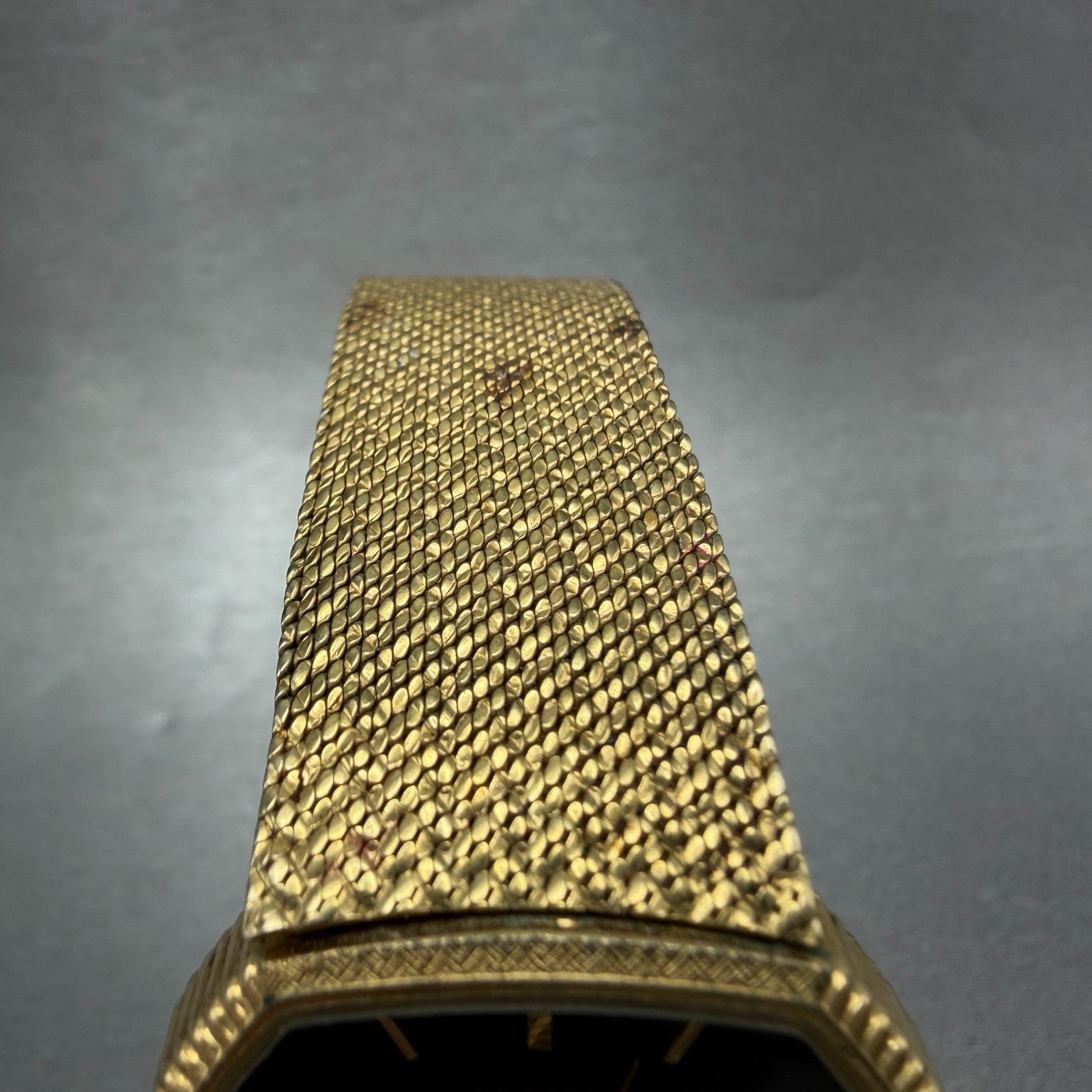 Seiko Alba Estate Watch Men 28mm Black Dial Gold Tone V801-5350 New Battery VTG4