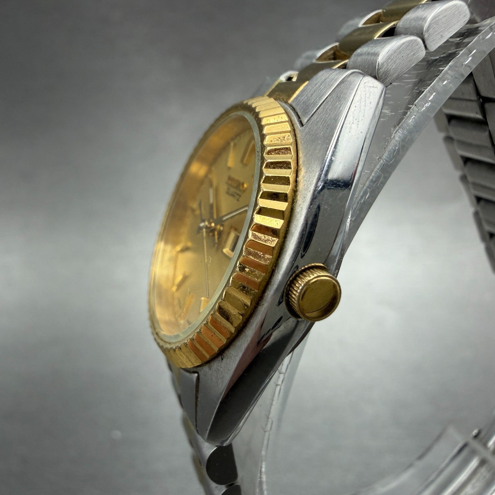 Seiko Watch Women 24mm Gold Dial Two Tone Daydate Round 7n83-0041 New Battery L62