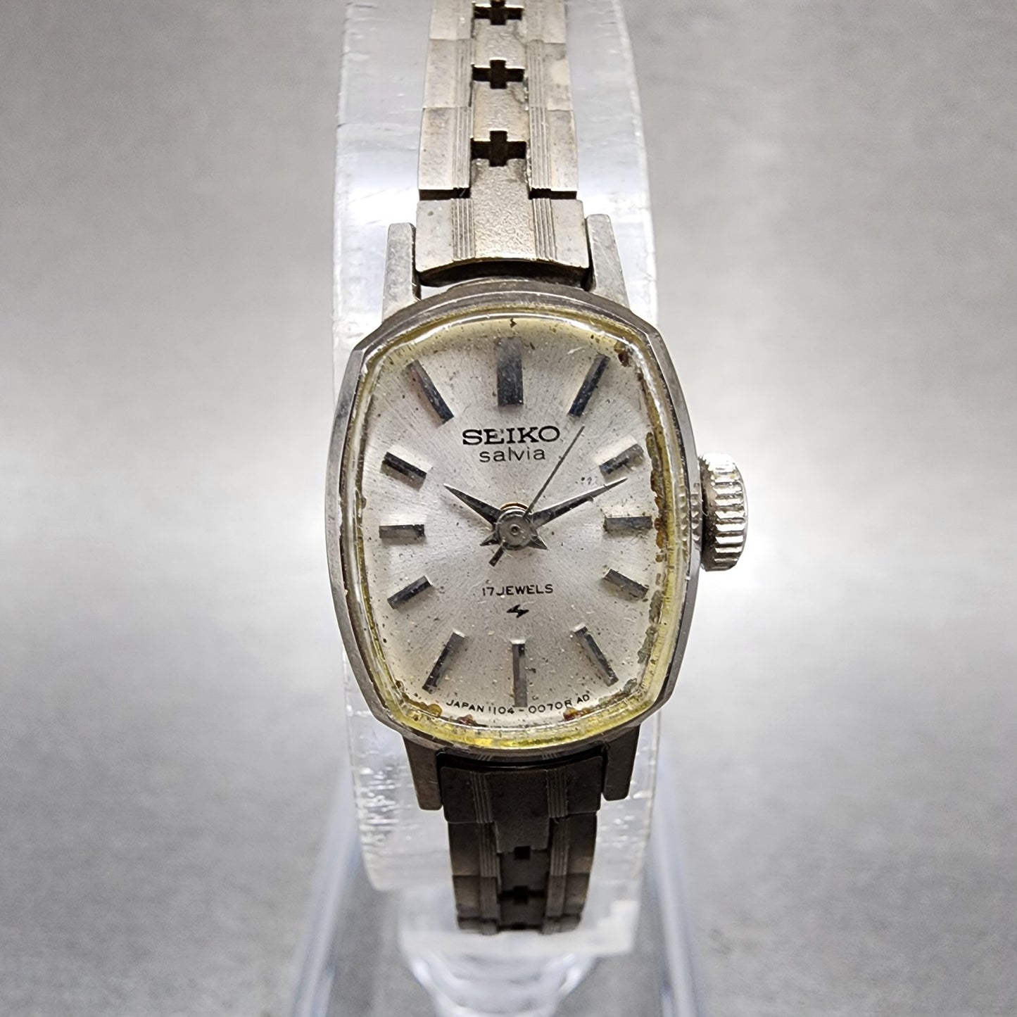 Seiko Salvia Watch Women 15mm Silver Dial Silver Tone Manual 11043030 Runs0