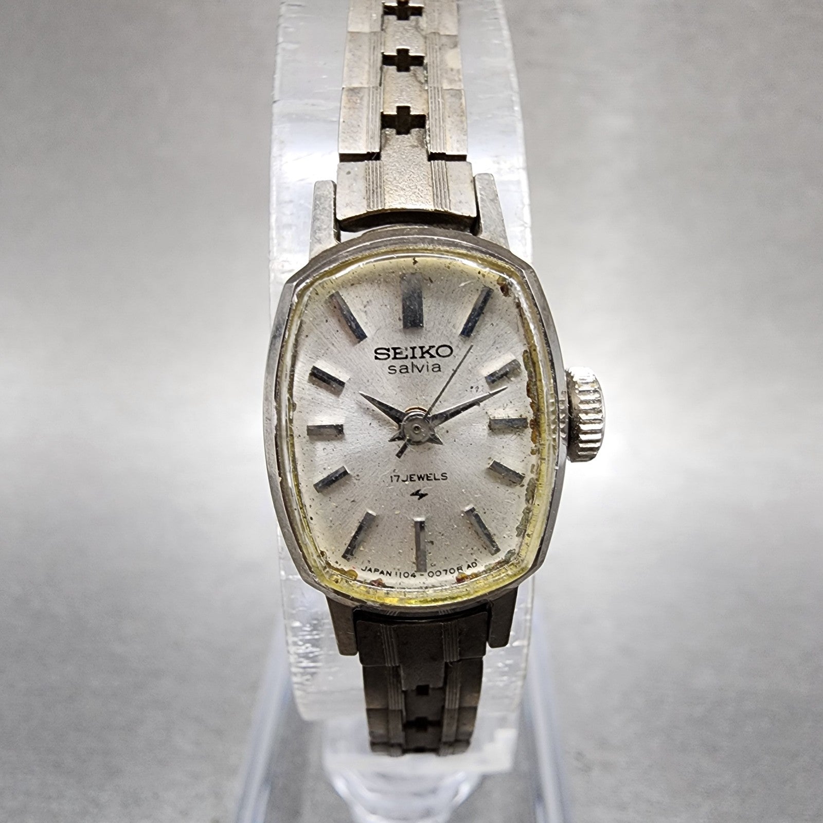 Seiko Salvia Watch Women 15mm Silver Dial Silver Tone Manual 11043030 Runs0