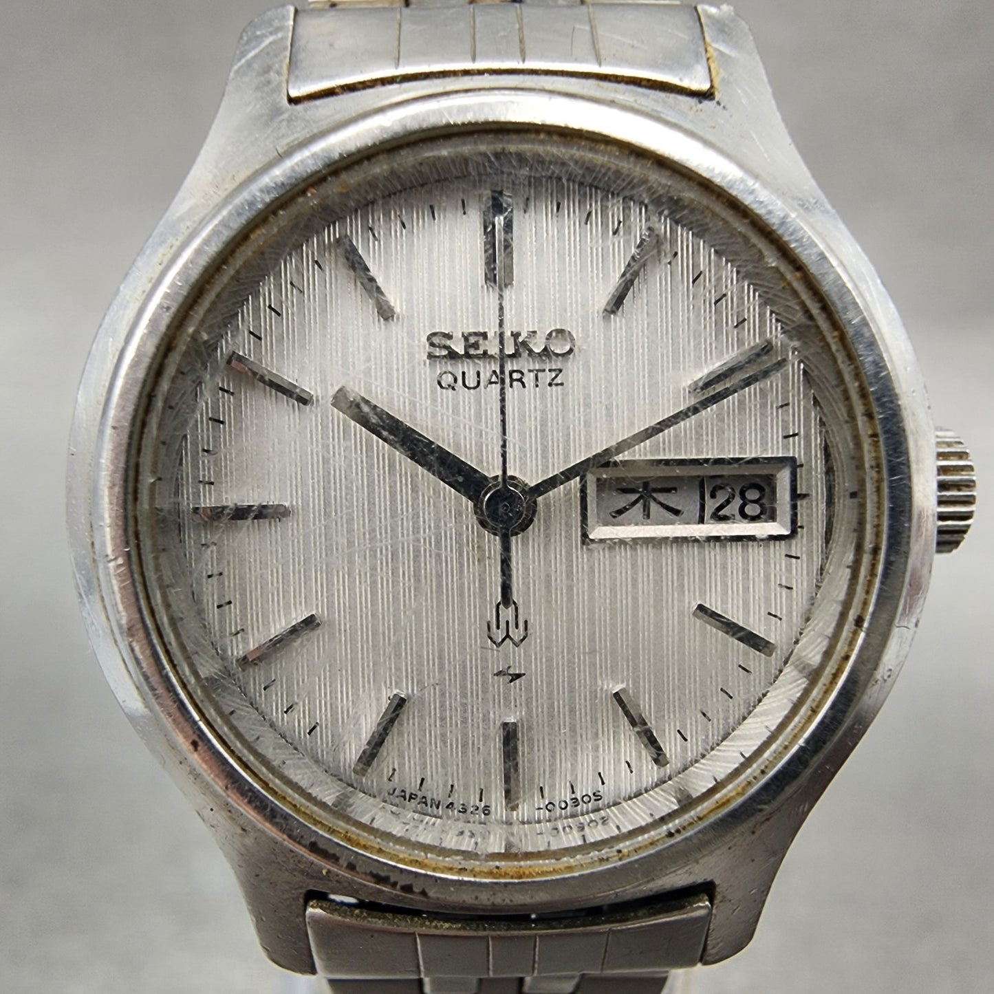 Seiko Watch Women 25mm Silver Dial Silver Tone Daydate 43260040 New Battery1