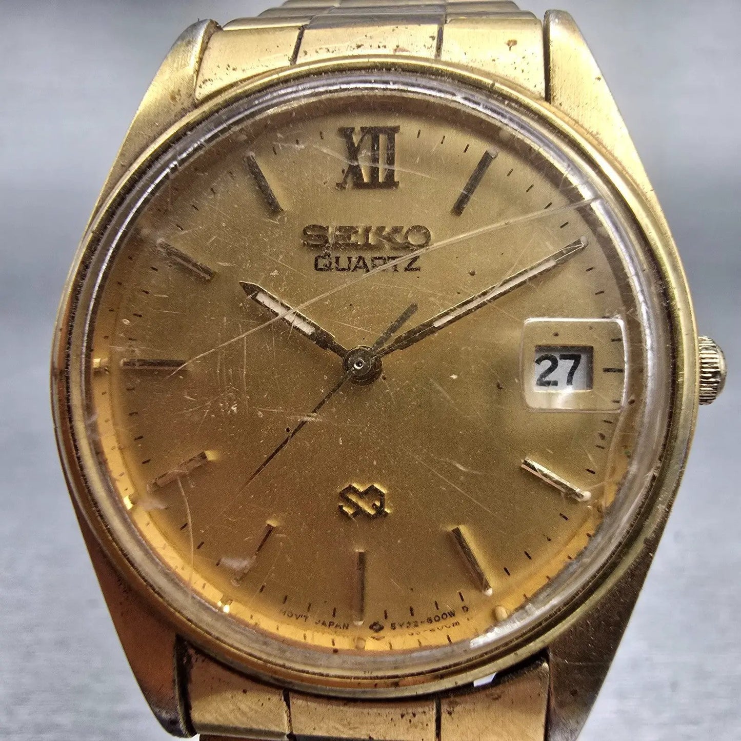 Seiko SQ Watch Men 32mm Gold Dial Gold Tone Date Round 5Y22-6009 New Battery VTG1
