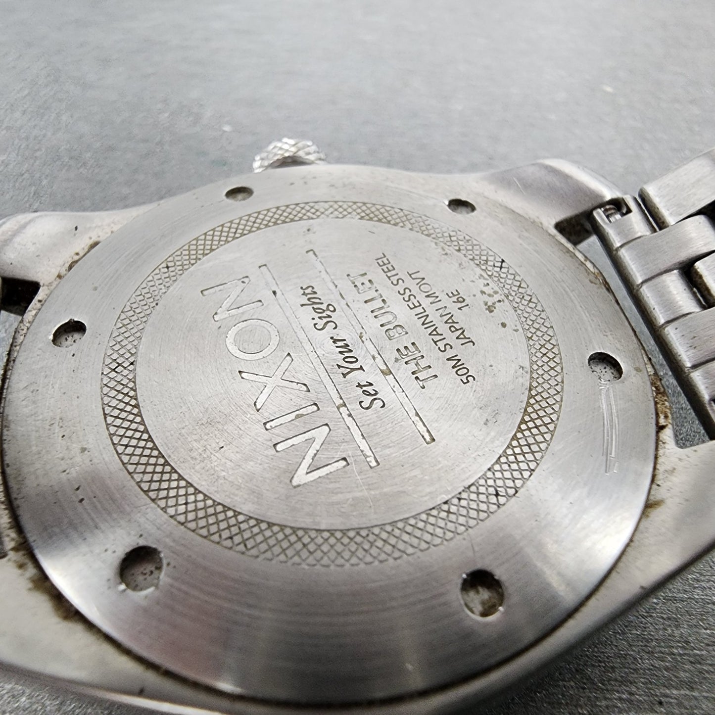 Nixon The Bullet Watch Women 38mm Blue Dial Silver Tone Date Round New Battery9