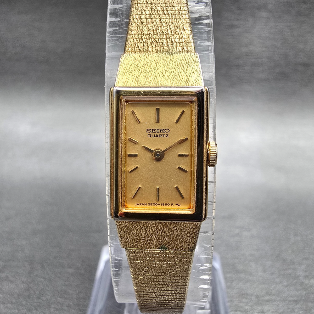 Seiko Tank Watch Women 12mm Gold Dial Gold Tone Rectangle 2E20-6479 New Battery0