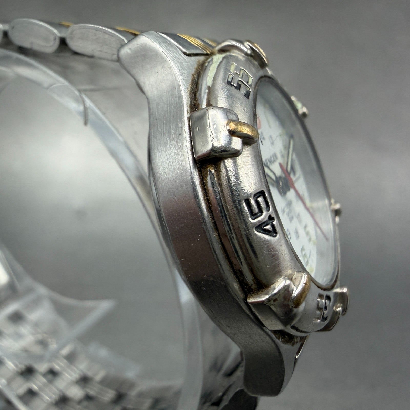 Wenger SMT Design Watch Women 29mm White Dial Two Tone Daydate Round New Batt3