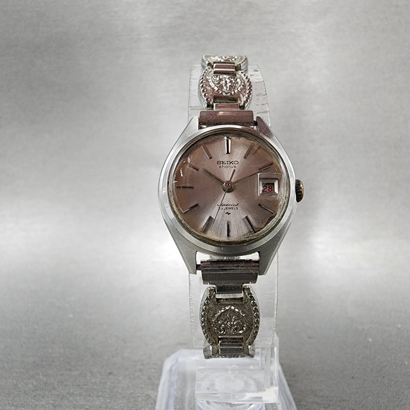 Seiko Special Watch Women 23mm Silver Dial Silver Tone Date Manual 25180090 Run5