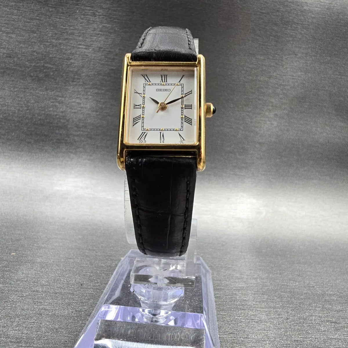 Seiko Tank Watch Women 18mm White Dial Gold Rectangle 1N01-5G40 New Battery5