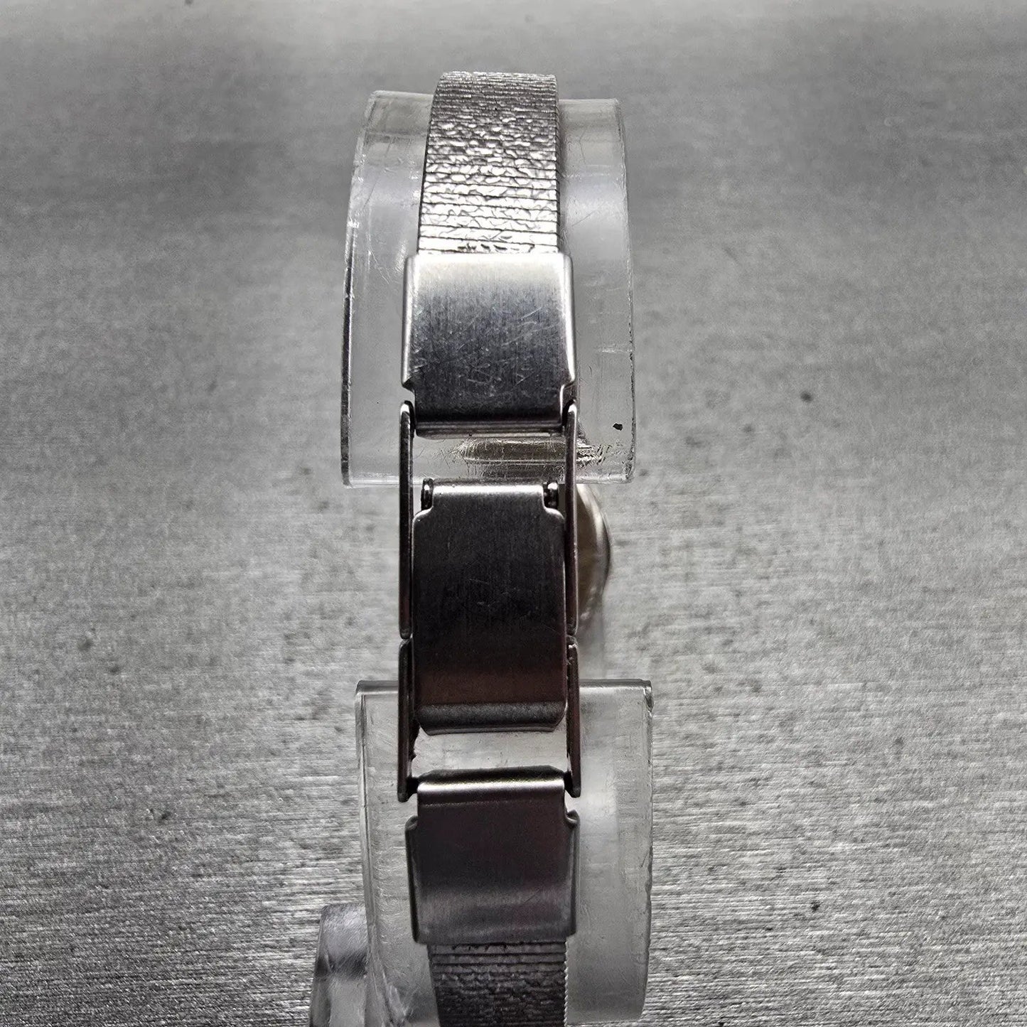 Bulova Watch Women 17mm Silver Dial Silver Tone Oval 91L09 New Battery VTG7