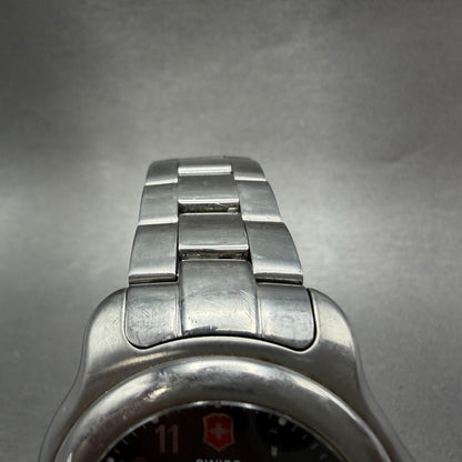 Victorinox Swiss Army Watch Men 40mm Black Dial Silver  Date Round New Battery4