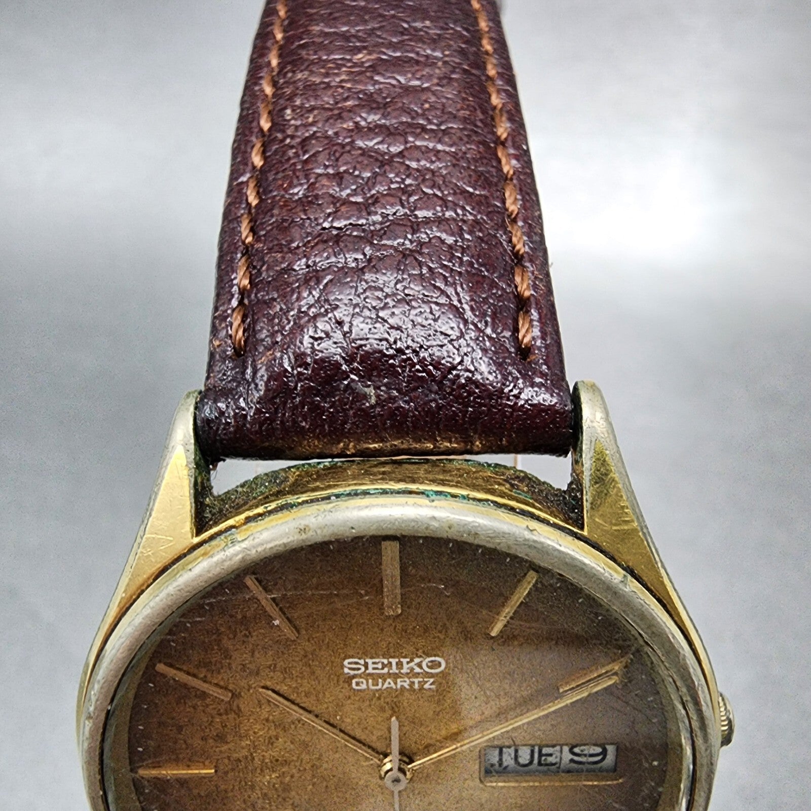 Seiko SQ Watch Men 34mm Brown Dial Gold Tone Daydate Round READ!!!!! New Battery4