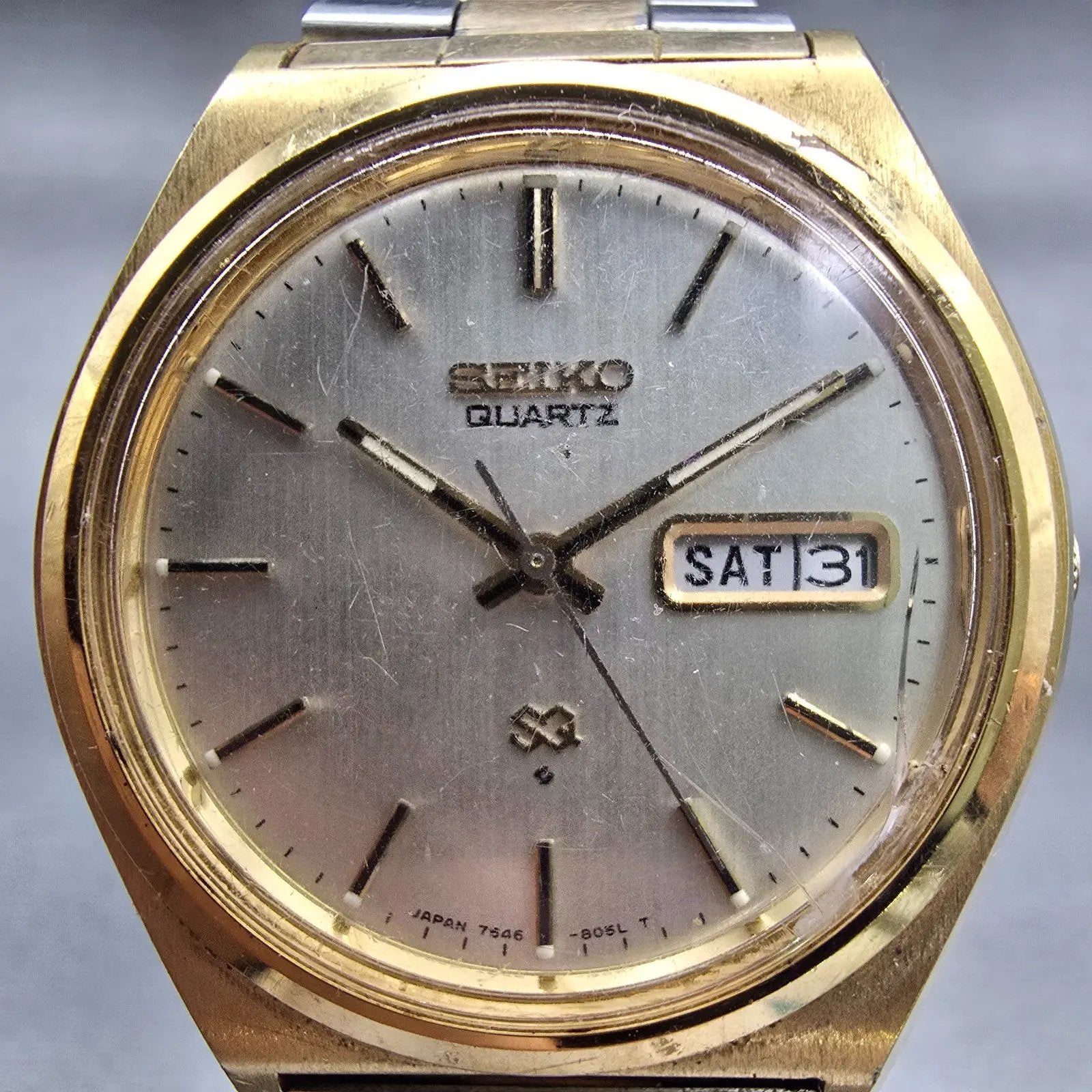 Seiko SQ Watch Men 37mm Silver Dial Two Tone Daydate Round 7546-8049 New Batt1