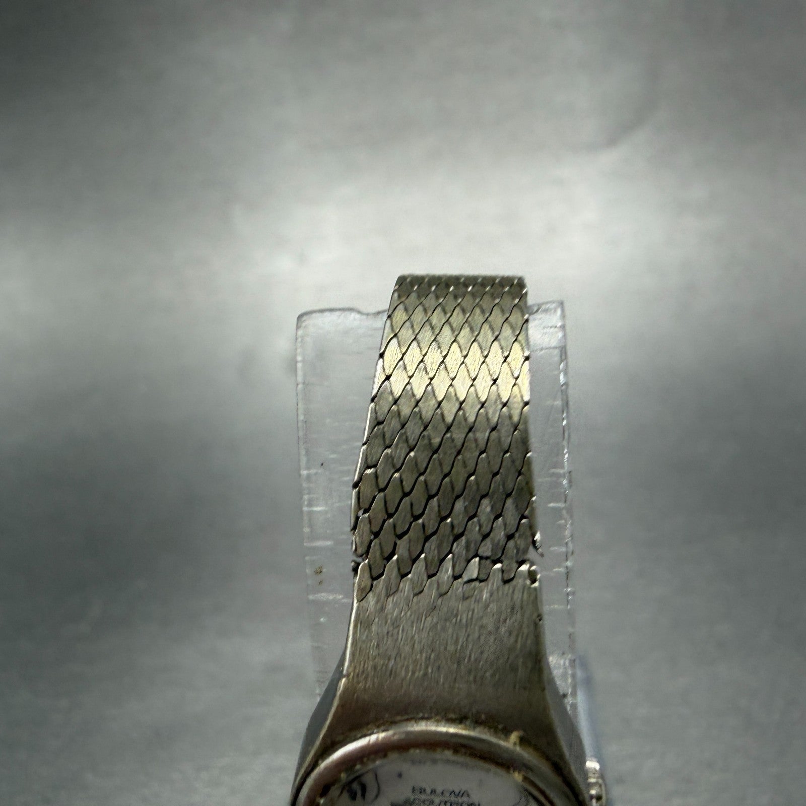 Bulova Accutron Watch Women 16mm White Dial Silver Tone Round New Battery VTG4