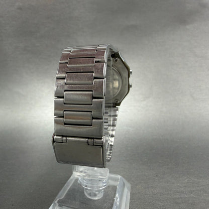 Casio A163W Watch Men 33mm Digital Silver Tone Alarm Chrono Octagon New batt VTG7