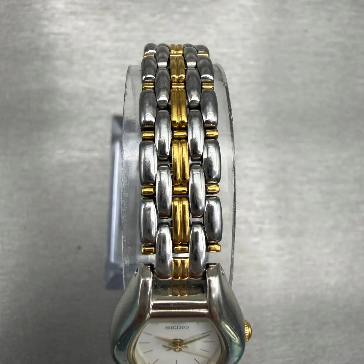 48306123