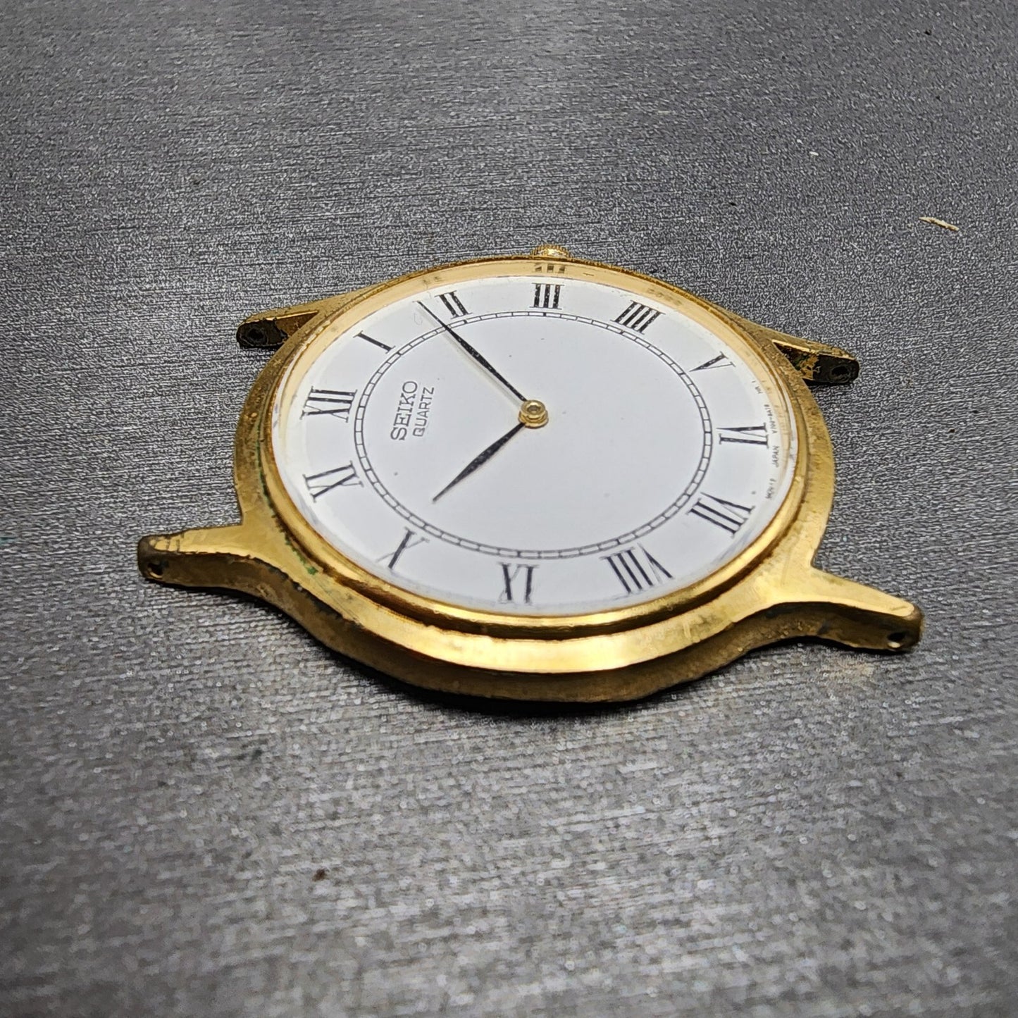 Seiko Watch Men 34mm White Dial Gold Tone Round V7008A10 New Battery2