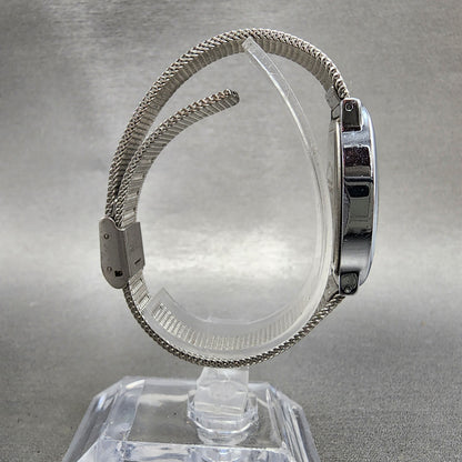 Citizen Q&Q Watch Women 21mm White Dial Silver Tone Oval Mesh Band New battery8