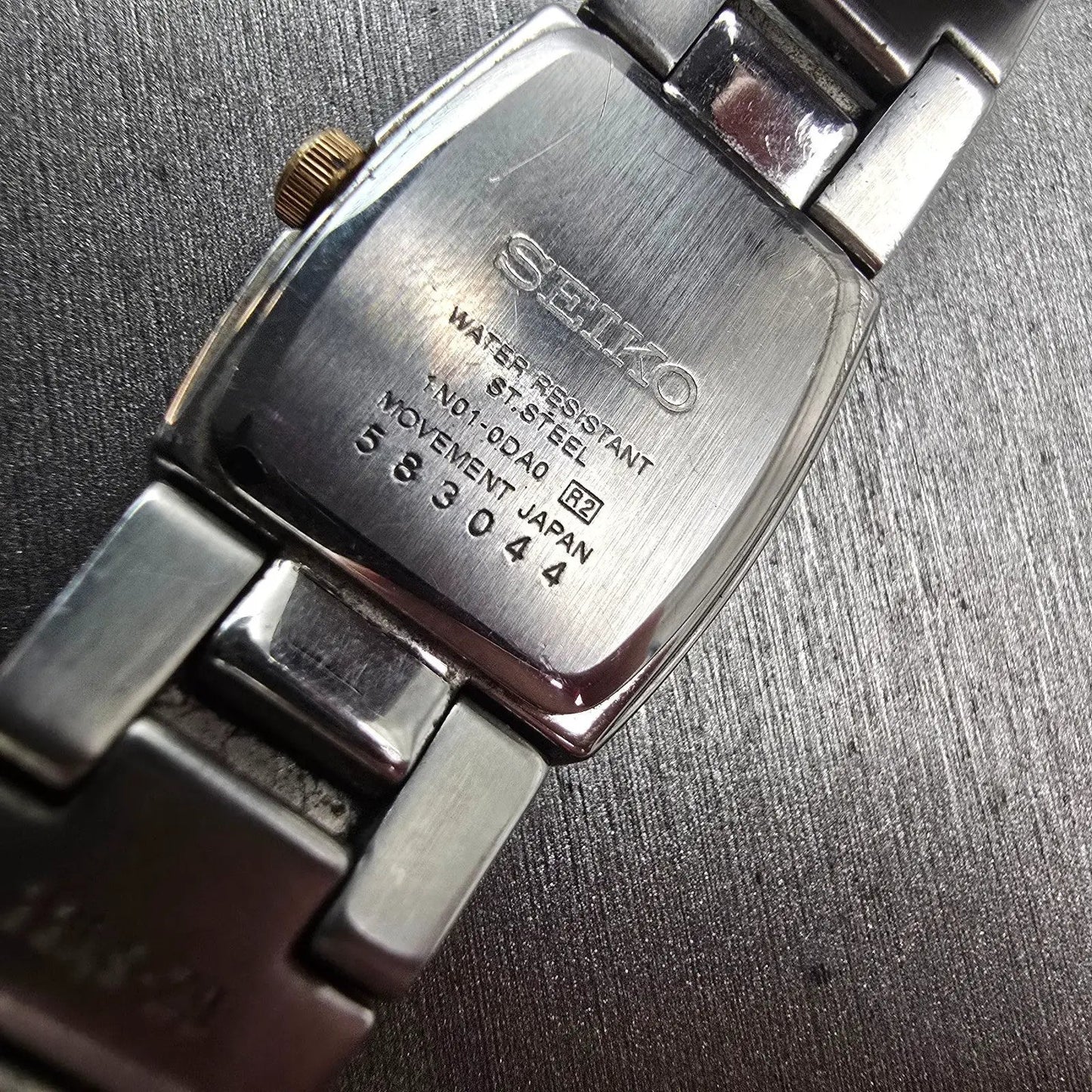 Seiko Watch Women 19mm White Dial Silver Tone Rectangle 1N01-0DA0 New Battery10